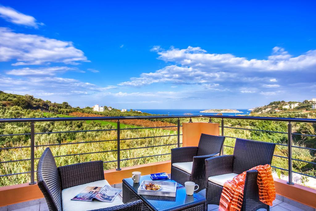 Cyan Icons Villas Kalyves Chania Rum bild